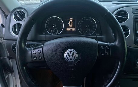 Volkswagen Tiguan I, 2010 год, 1 049 000 рублей, 18 фотография