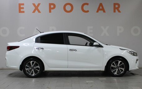 KIA Rio IV, 2018 год, 1 540 000 рублей, 4 фотография