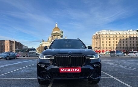 BMW X7, 2022 год, 14 000 000 рублей, 1 фотография