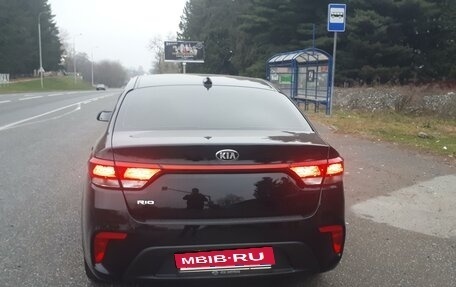 KIA Rio IV, 2018 год, 1 480 000 рублей, 1 фотография