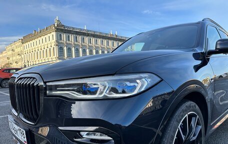 BMW X7, 2022 год, 14 000 000 рублей, 9 фотография