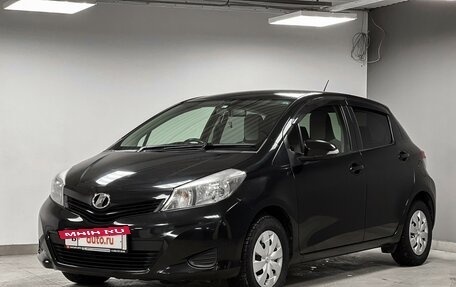 Toyota Vitz, 2011 год, 890 000 рублей, 3 фотография