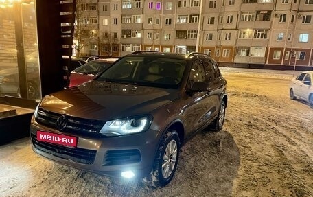 Volkswagen Touareg III, 2012 год, 2 800 000 рублей, 2 фотография