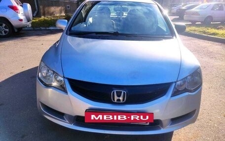 Honda Civic VIII, 2009 год, 750 000 рублей, 10 фотография