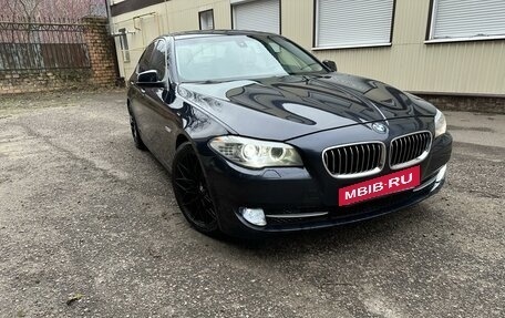 BMW 5 серия, 2010 год, 2 050 000 рублей, 2 фотография