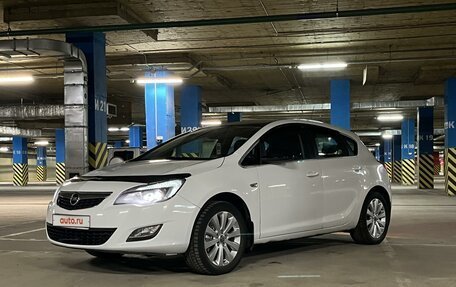 Opel Astra J, 2011 год, 865 000 рублей, 12 фотография