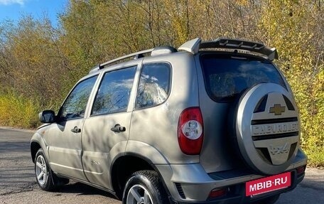 Chevrolet Niva I рестайлинг, 2011 год, 535 000 рублей, 12 фотография