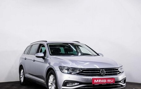 Volkswagen Passat B8 рестайлинг, 2020 год, 2 450 000 рублей, 3 фотография