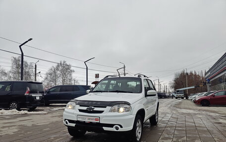 Chevrolet Niva I рестайлинг, 2012 год, 691 000 рублей, 3 фотография