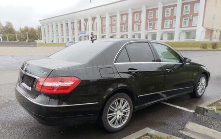 Mercedes-Benz E-Класс, 2010 год, 1 590 000 рублей, 4 фотография