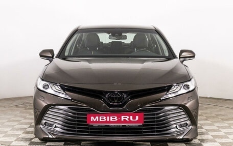 Toyota Camry, 2018 год, 3 499 444 рублей, 2 фотография