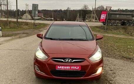 Hyundai Solaris II рестайлинг, 2011 год, 745 000 рублей, 1 фотография