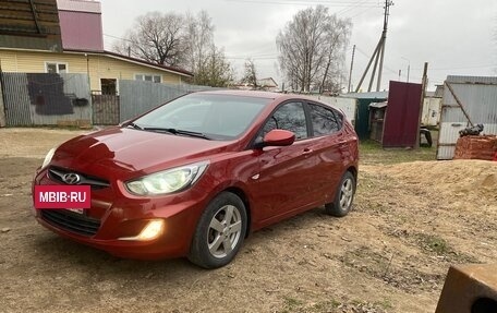 Hyundai Solaris II рестайлинг, 2011 год, 745 000 рублей, 7 фотография