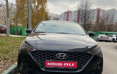 Hyundai Solaris II рестайлинг, 2021 год, 1 800 000 рублей, 1 фотография