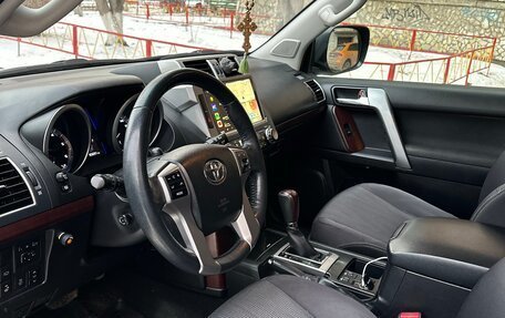 Toyota Land Cruiser Prado 150 рестайлинг 2, 2015 год, 5 200 000 рублей, 9 фотография