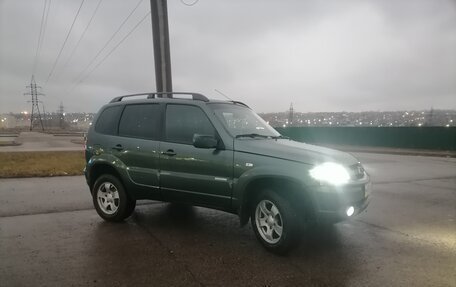 Chevrolet Niva I рестайлинг, 2011 год, 599 000 рублей, 3 фотография