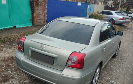 Toyota Avensis III рестайлинг, 2006 год, 835 000 рублей, 3 фотография