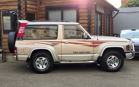 Nissan Patrol, 1996 год, 10 000 000 рублей, 6 фотография