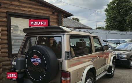 Nissan Patrol, 1996 год, 10 000 000 рублей, 7 фотография