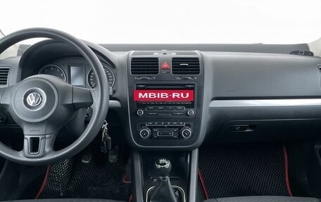 Volkswagen Jetta VI, 2010 год, 738 000 рублей, 16 фотография