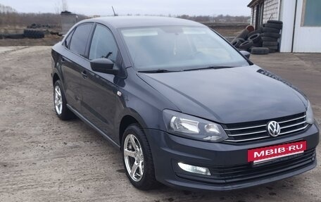 Volkswagen Polo VI (EU Market), 2018 год, 1 100 000 рублей, 14 фотография