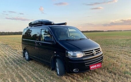 Volkswagen Multivan T5, 2010 год, 2 550 000 рублей, 1 фотография