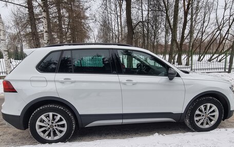 Volkswagen Tiguan II, 2019 год, 3 000 000 рублей, 6 фотография