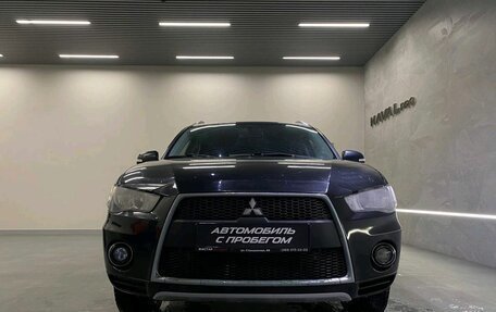 Mitsubishi Outlander III рестайлинг 3, 2010 год, 1 349 000 рублей, 2 фотография