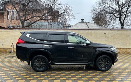 Mitsubishi Pajero Sport III рестайлинг, 2019 год, 3 350 000 рублей, 5 фотография