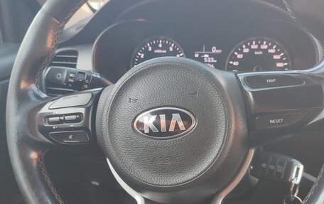 KIA Rio IV, 2017 год, 1 300 000 рублей, 1 фотография