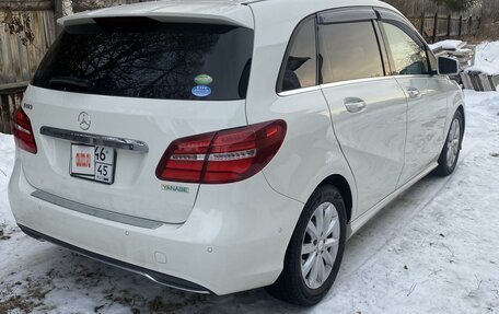 Mercedes-Benz B-Класс, 2015 год, 1 600 000 рублей, 3 фотография