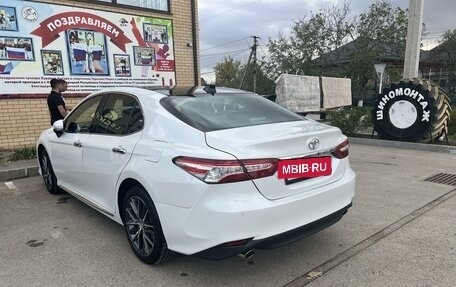 Toyota Camry, 2023 год, 4 350 000 рублей, 2 фотография