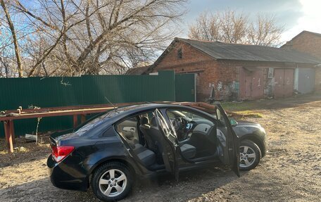 Chevrolet Cruze II, 2010 год, 850 000 рублей, 7 фотография