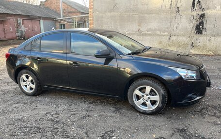 Chevrolet Cruze II, 2010 год, 850 000 рублей, 14 фотография