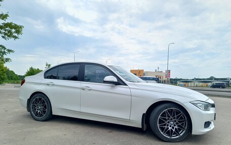 BMW 3 серия, 2014 год, 1 900 000 рублей, 4 фотография