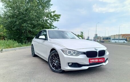 BMW 3 серия, 2014 год, 1 900 000 рублей, 3 фотография