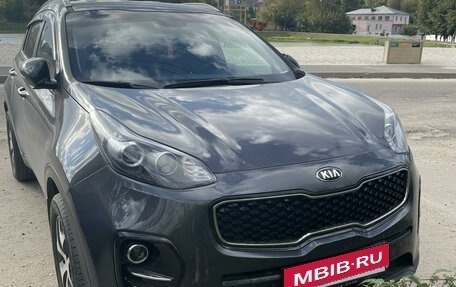 KIA Sportage IV рестайлинг, 2017 год, 2 000 000 рублей, 9 фотография