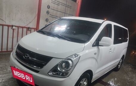 Hyundai Grand Starex Grand Starex I рестайлинг 2, 2011 год, 1 950 000 рублей, 9 фотография