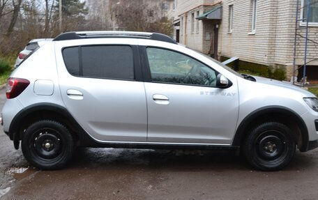 Renault Sandero II рестайлинг, 2018 год, 1 297 000 рублей, 5 фотография