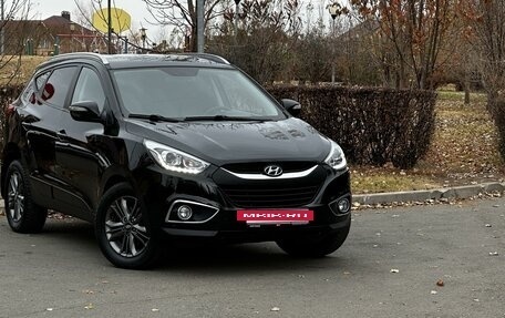 Hyundai ix35 I рестайлинг, 2014 год, 1 299 999 рублей, 2 фотография