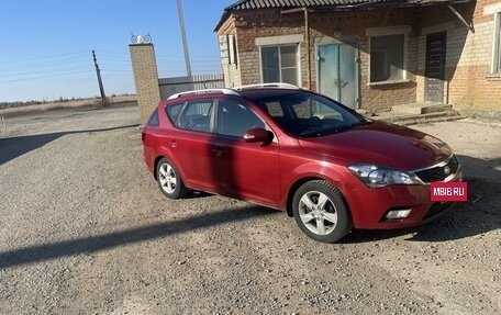 KIA cee'd I рестайлинг, 2010 год, 730 000 рублей, 2 фотография