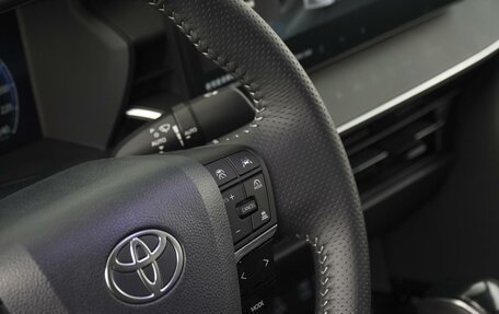 Toyota Camry, 2024 год, 5 200 000 рублей, 18 фотография