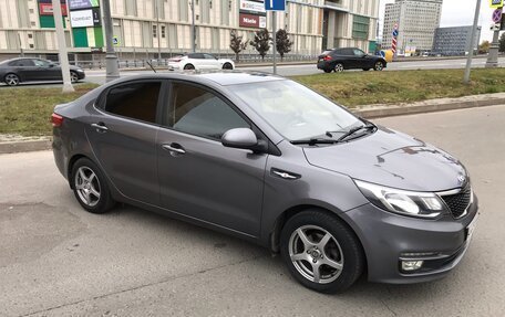 KIA Rio III рестайлинг, 2016 год, 980 000 рублей, 3 фотография