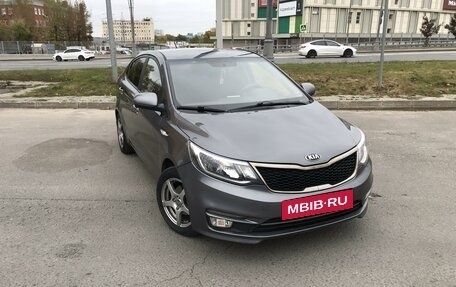 KIA Rio III рестайлинг, 2016 год, 980 000 рублей, 2 фотография