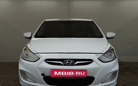 Hyundai Solaris II рестайлинг, 2012 год, 570 000 рублей, 2 фотография