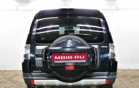 Mitsubishi Pajero IV, 2007 год, 1 758 000 рублей, 3 фотография