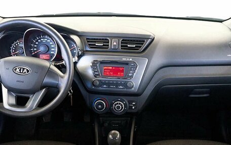 KIA Rio III рестайлинг, 2012 год, 940 000 рублей, 5 фотография