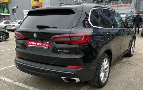 BMW X5, 2018 год, 5 750 000 рублей, 4 фотография