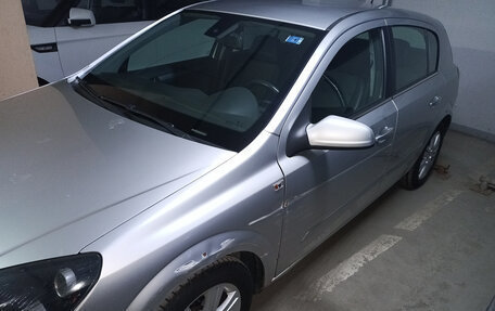 Opel Astra H, 2008 год, 570 000 рублей, 24 фотография