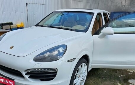 Porsche Cayenne III, 2012 год, 2 800 000 рублей, 2 фотография